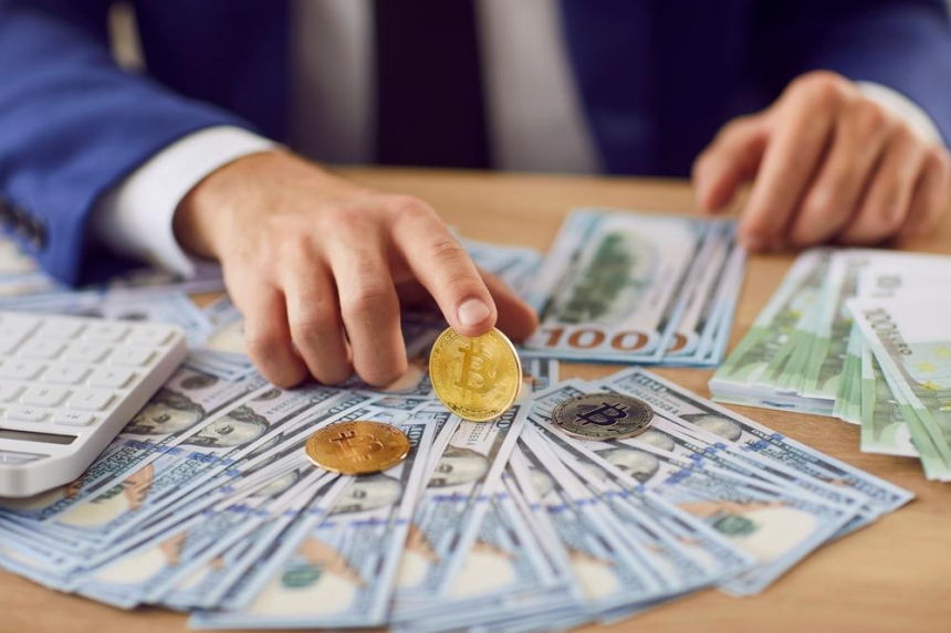 미 대선 앞두고, 암호화폐 투자상품 4억달러 유입