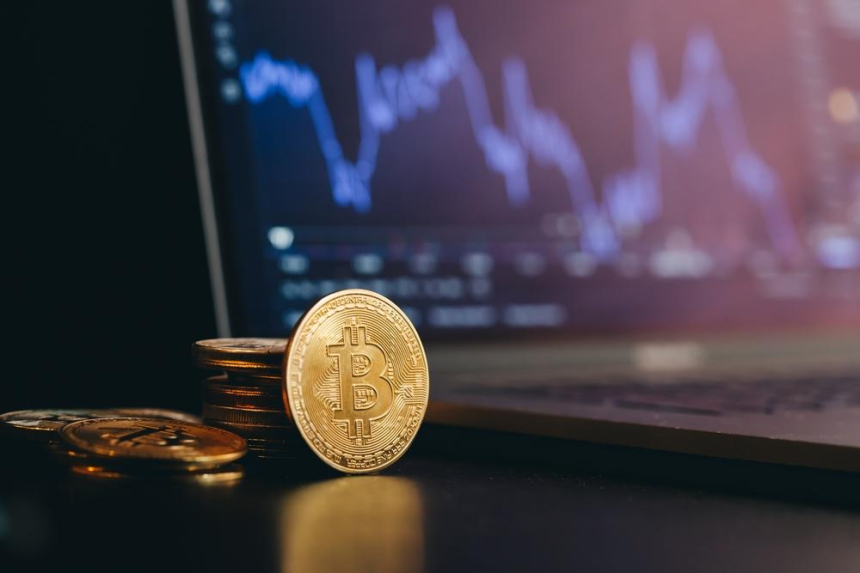  비트코인 가격지표 골든크로스 임박 90% 상승 전망