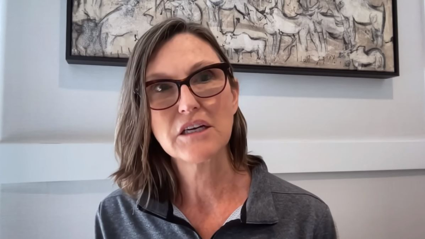 [토큰포스트 오전 브리핑] 캐시 우드 