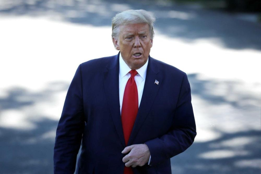 트럼프 주식시장 비트코인 고점 자신 덕분, 멜라니아 밈코인 출시로 시장 혼란