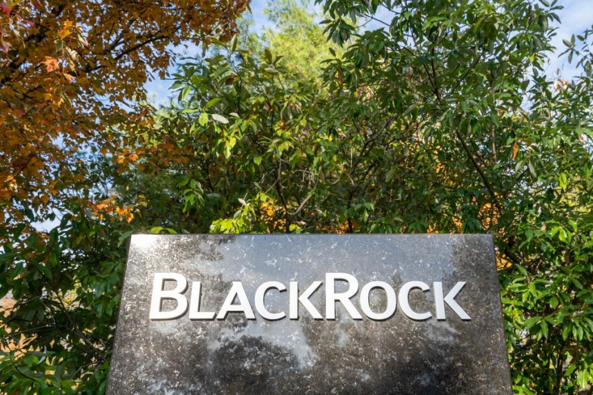 블랙록 CEO, SEC에 채권·주식 토큰화 신속 승인 촉구… 암호화폐에 미칠 영향