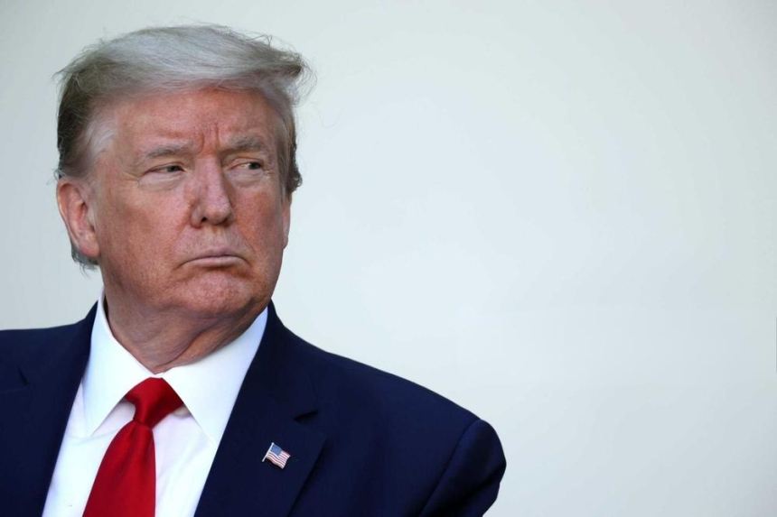  트럼프 대통령 직접 홍보에도 밈코인 TRUMP 70% 폭락