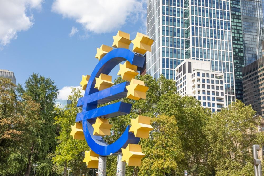  ECB, 트럼프 친암호화폐 정책에 '금융 전염' 경고…EU 통화주권 흔들 우려