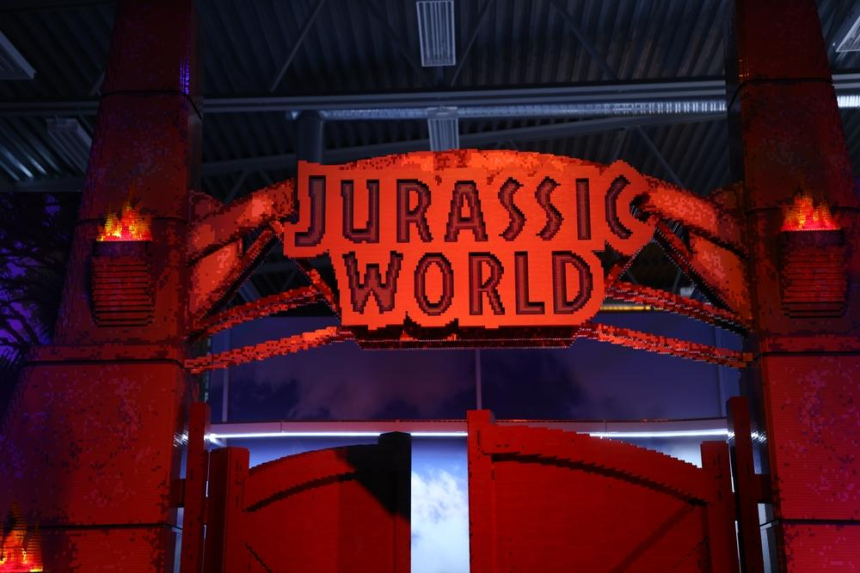 샌드박스, 쥬라기 월드 IP 도입해 메타버스로 공룡 세계 구현, 알파 시즌 5 출시 임박