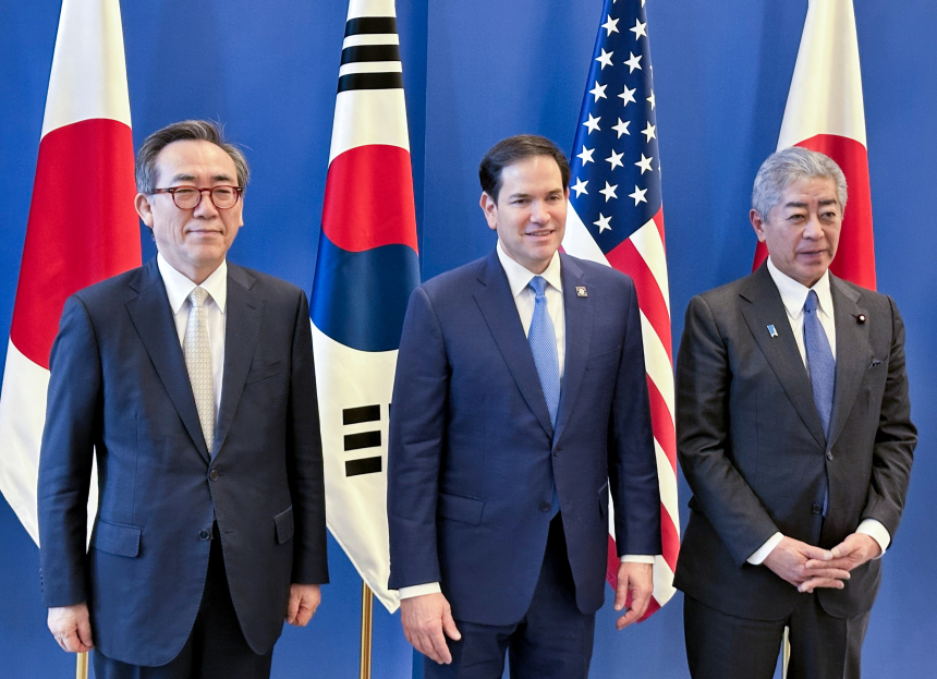 한미일, 중국 대만 군사훈련에 '중단 촉구'…북-러 군사협력도 우려