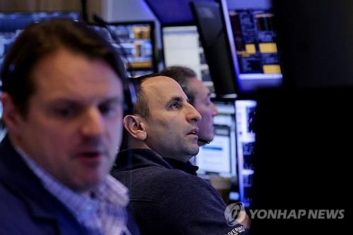  뉴욕증시 3%대 급등…트럼프 관세 완화 기대감 '훈풍'