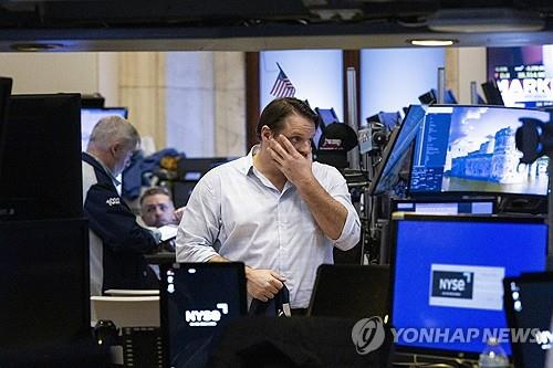  뉴욕증시 혼돈의 장…나스닥 급반등 뒤 급락, 관세·금리·무역 불안 겹쳤다