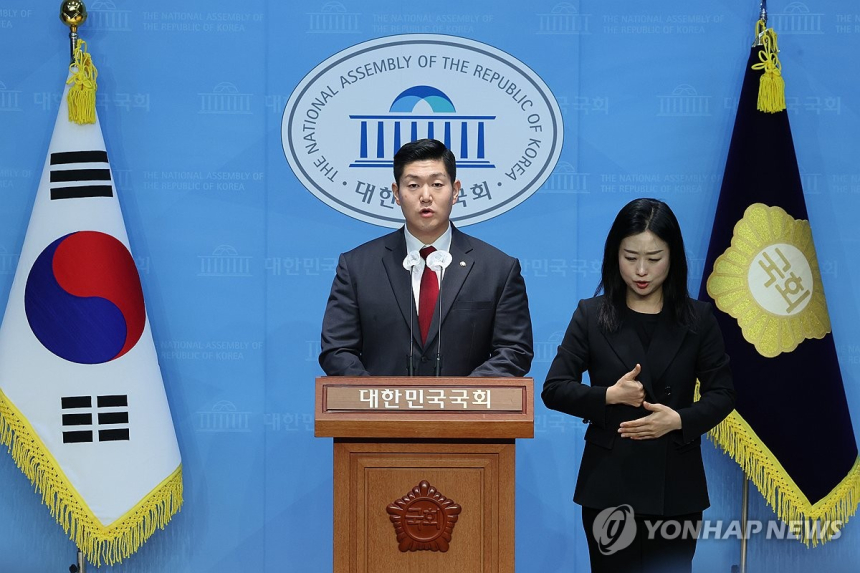  빗썸, '최저 수수료' 광고 논란…추가 수익 1400억 원 지적