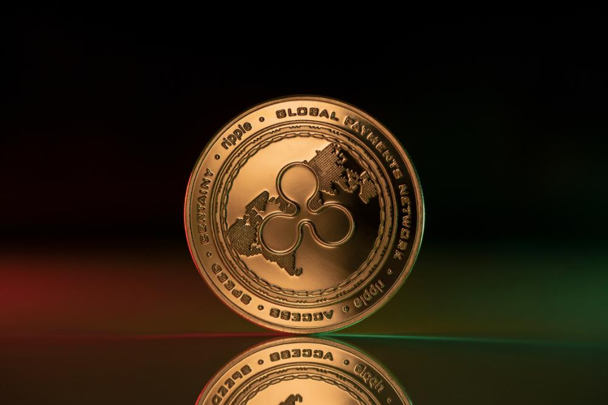 XRP, 한국 시장에서 프리미엄 거래되며 단기적 통합 국면 진입
