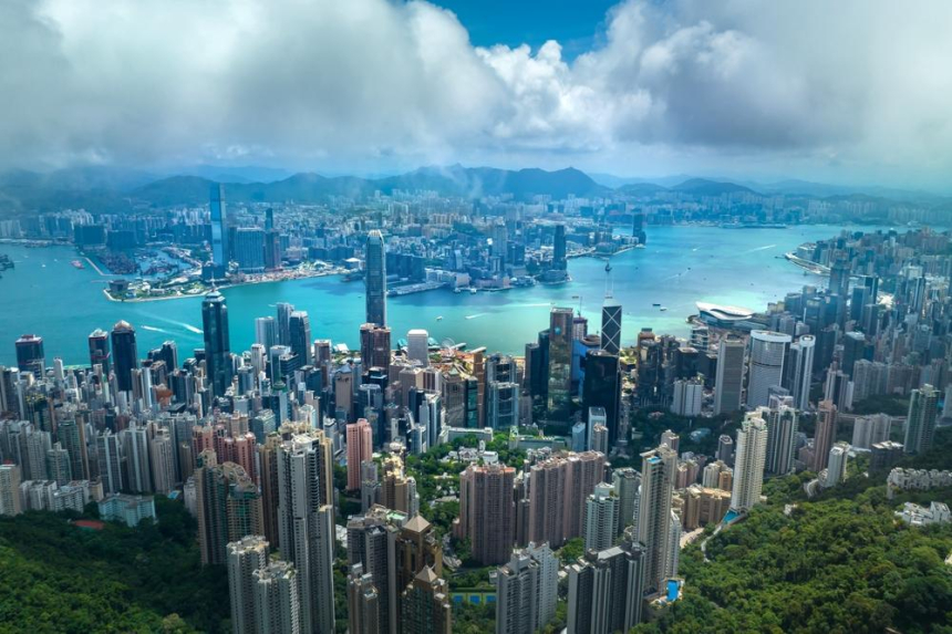  홍콩 재정청장, 디지털 자산 시장 확대와 스테이블코인 규제 강화 발표