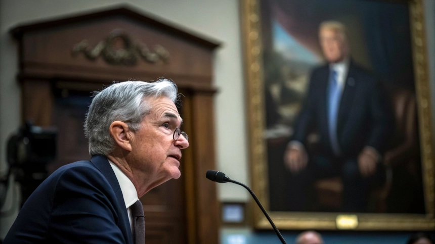  파월의 경고…“금리 인하 아직 이르다” vs 트럼프는 연일 압박