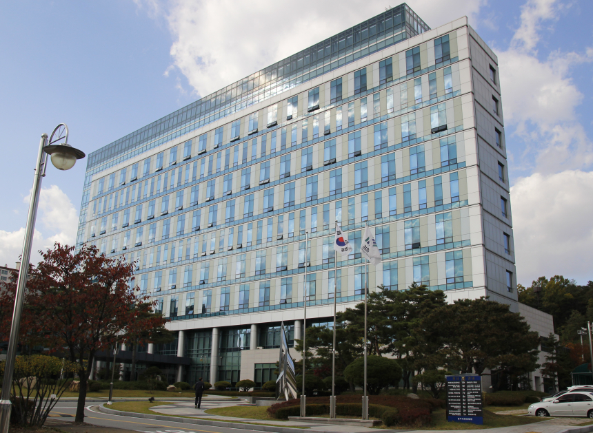  건설사 대표, 259억 빼돌려 암호화폐 투자…계약서 위조까지