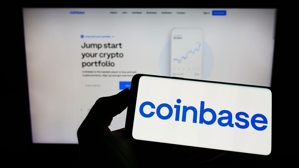 코인베이스 계정 동결 문제 82% 감소, 머신러닝과 자체 검증 도구 도입
