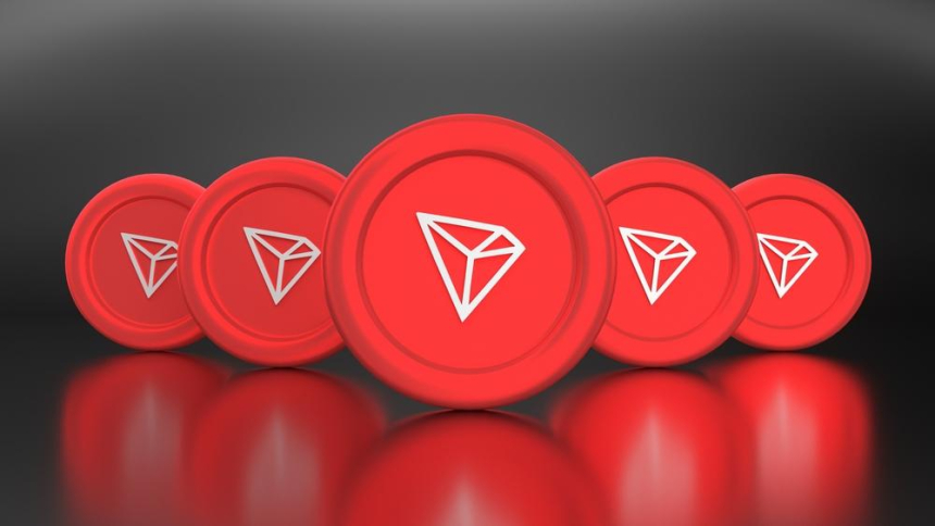  트론 5개월 횡보 후 0.30달러 돌파 전망, 유럽 USDT 수요와 트럼프 계열 스테이블코인 출시가 촉매