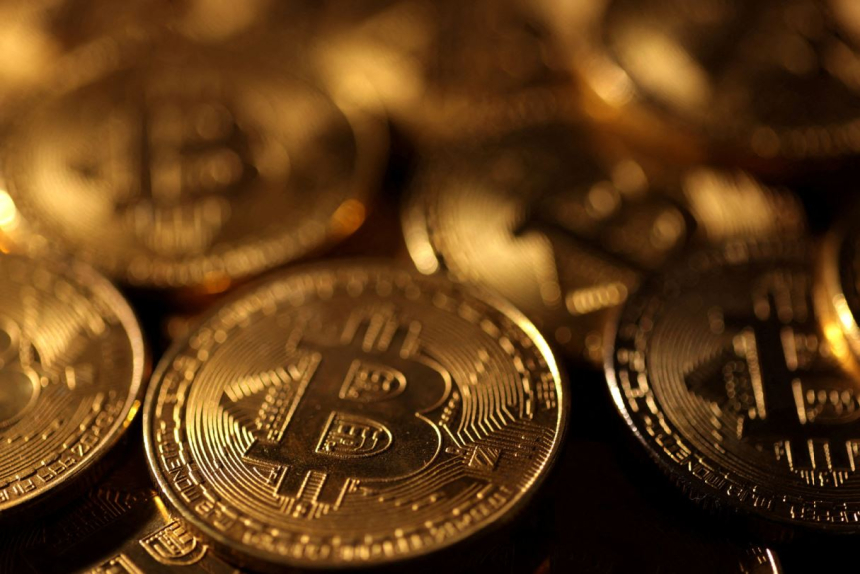  이란 최대 거래소 노비텍스 해킹…비트코인 등 1,200억 원어치 증발