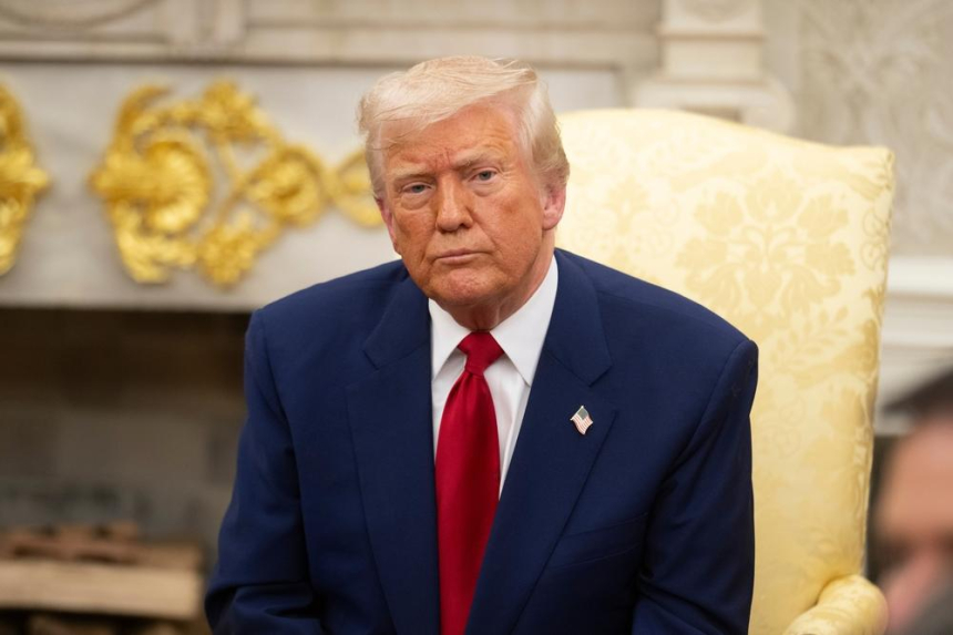  트럼프 관련 암호화폐 자산, 부패 의혹 속에서 30일간 24% 이상 급락