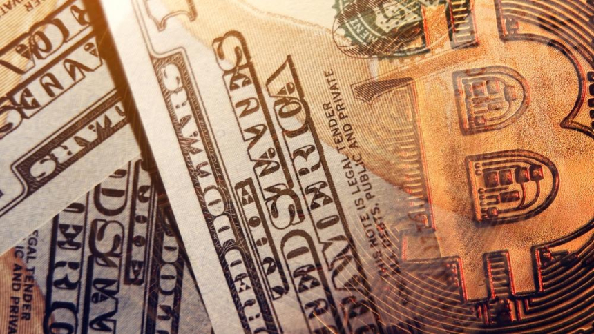 미국 현물 비트코인 ETF, 15일 연속 유입 후 첫 순유출 기록