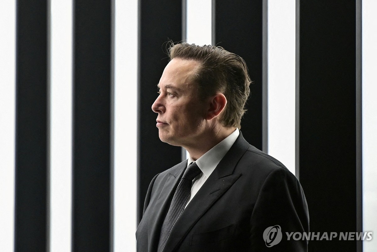 테슬라, 자율주행 슈퍼컴 도조 전격 중단…삼성·TSMC 칩으로 전략 전환