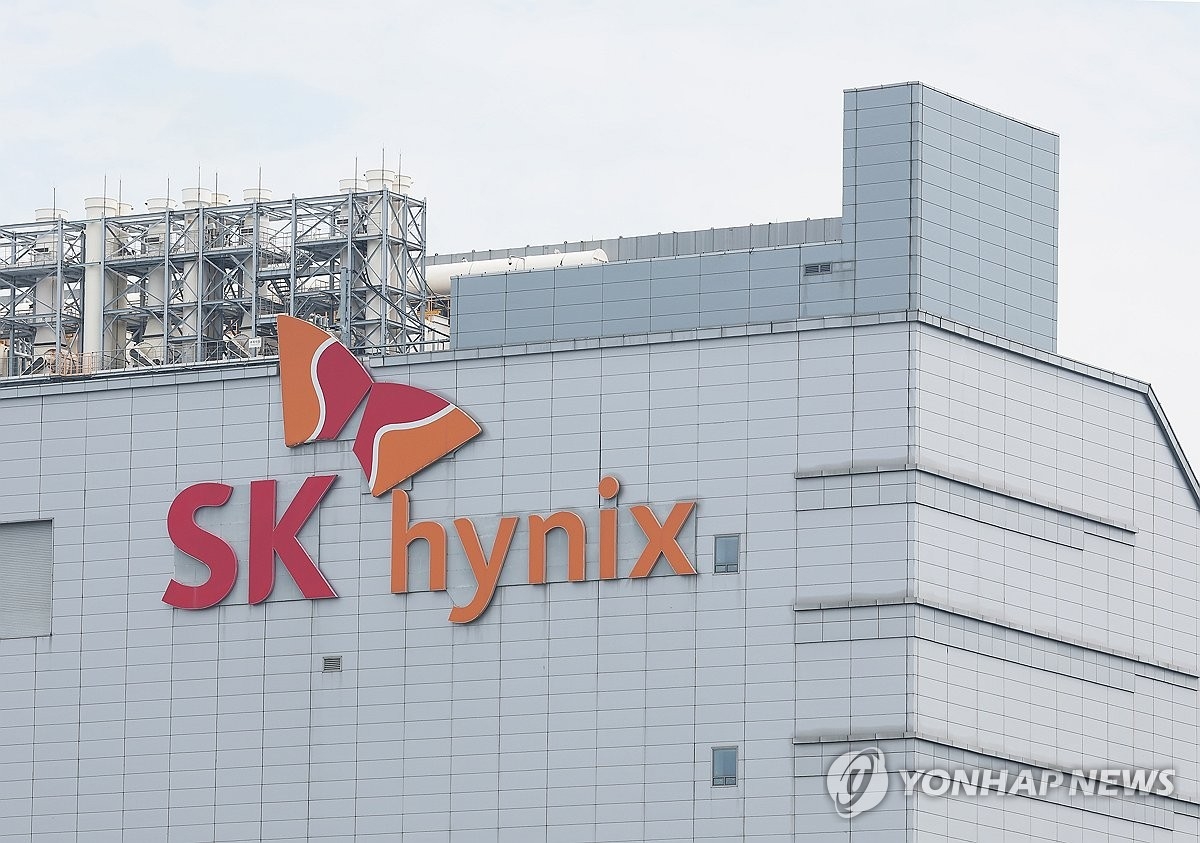 SK하이닉스, 'HBM 특수'에 상반기 영업이익·현금흐름 역대 최고