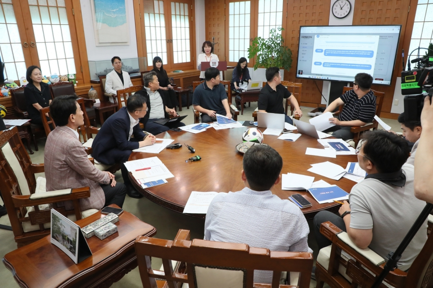  강원도, 전국 최초 'AI 당직원' 도입…야간 민원 응대 혁신 시작