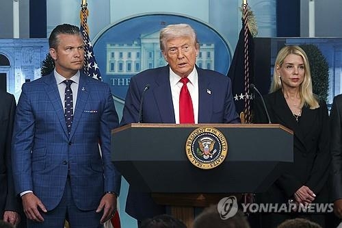 트럼프, 금 관세 없다 선언…시장의 불안 진화 나섰다