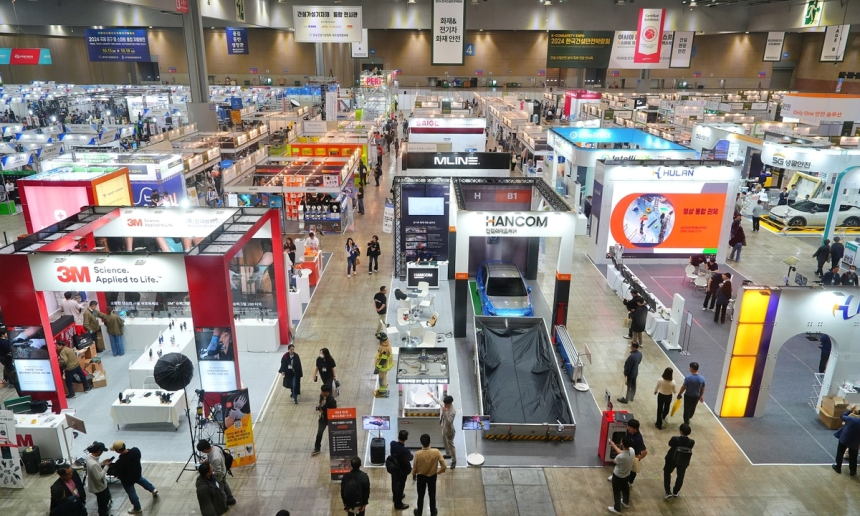  드론·AI·스마트 안전모 총출동…건설 현장, 디지털 혁신 신호탄