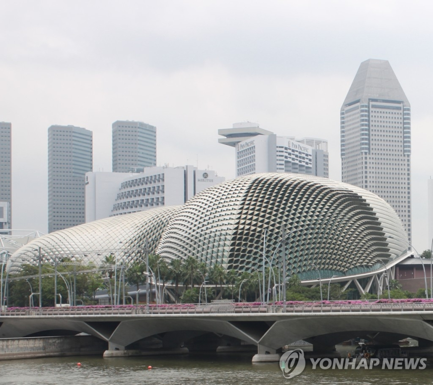  싱가포르, AI 기술 없이 세계 2위…전략이 기술을 이겼다