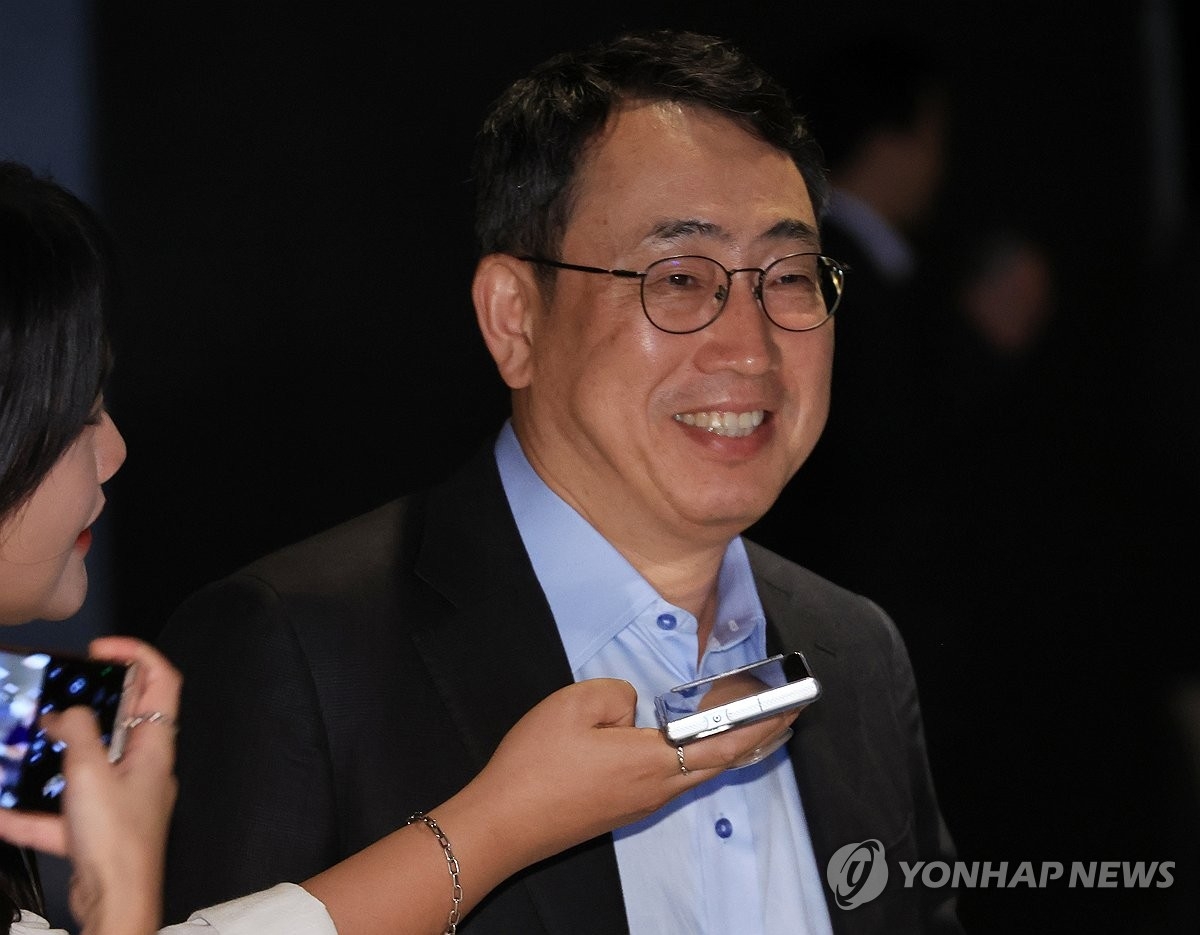 SKT, 5천억 파라미터 LLM 연내 출시…국산 AI 생태계 속도 낸다