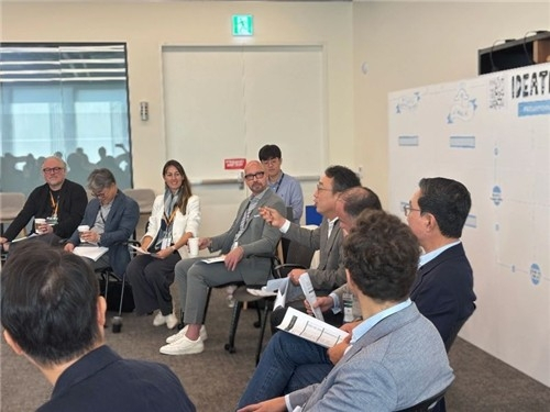  SK텔레콤-AWS, AI 전환 위해 손잡았다…90일 워크숍 돌입