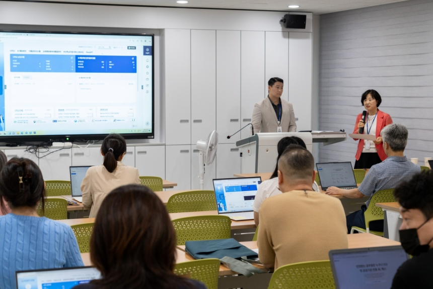  부산교육청, 교사 업무 줄인다…AI 비서 '펜GPT' 9월 전면 도입