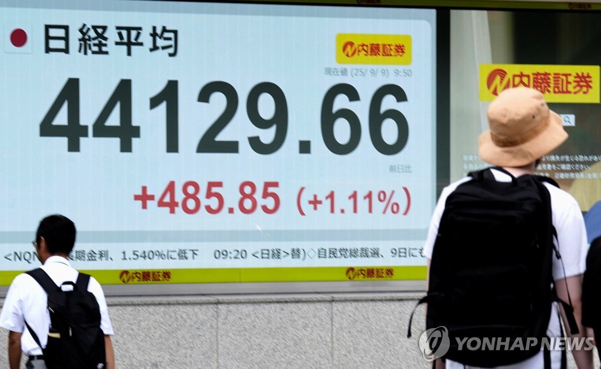 닛케이225, 클라우드·AI 투자 열풍에 사상 최고치 경신