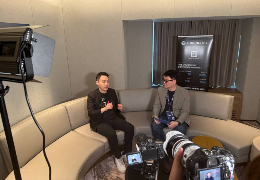  [단독] 저스틴 선 “트론, 나스닥 상장사 통해 제도권 진입…스위프트 넘어설 것”