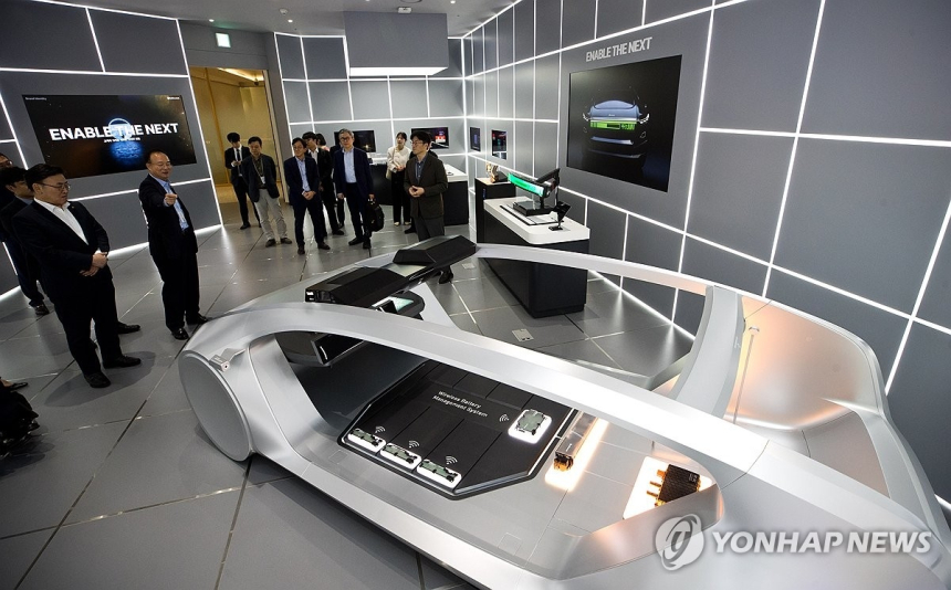 LG이노텍, 애플 효과에 반등 조짐…증권가 '22만 원' 상향