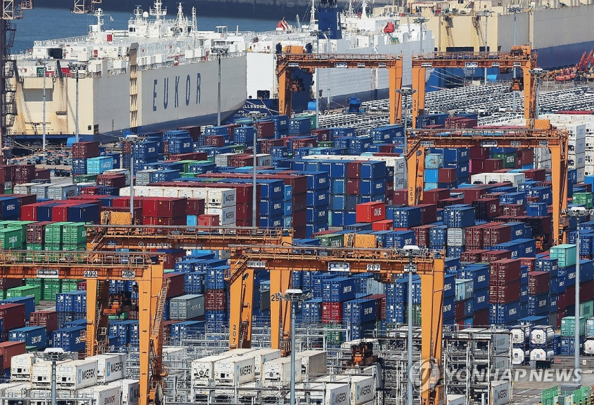 韓 스타트업, 美 고율 관세에 흔들... '중국 의존 공급망'이 불씨