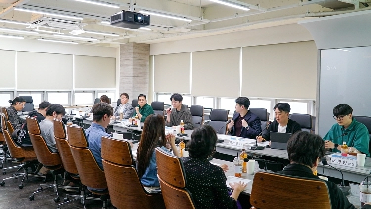 창작계 반발… 'AI 학습 면책 조항' 도입에 예술인 단체 강력 반대