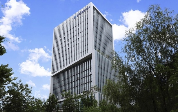  경기주택도시공사, 시각장애인 위한 전자점자 서비스 도입…정보 접근성 파격 개선