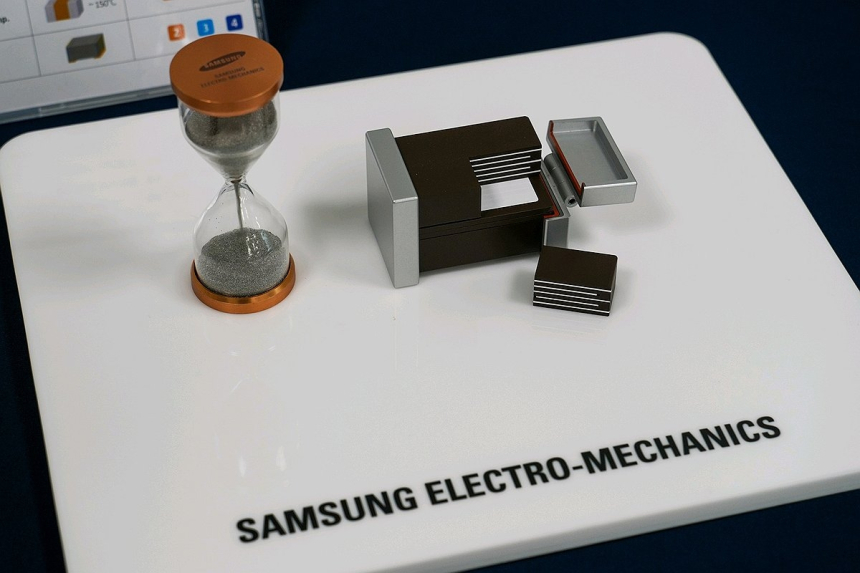  삼성전기, AI·전장 수요 타고 사상 최고가... 증권가 'MLCC 더 간다'