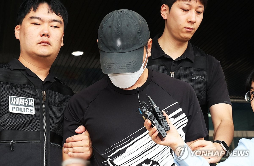  KT 신호 노렸다…중국인 해커, 새벽에 '펨토셀'로 1억 넘게 빼갔다