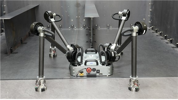 KAIST발 로봇 기술, 선박현장 뚫었다…'자석 다리'로 철골 위를 걷다