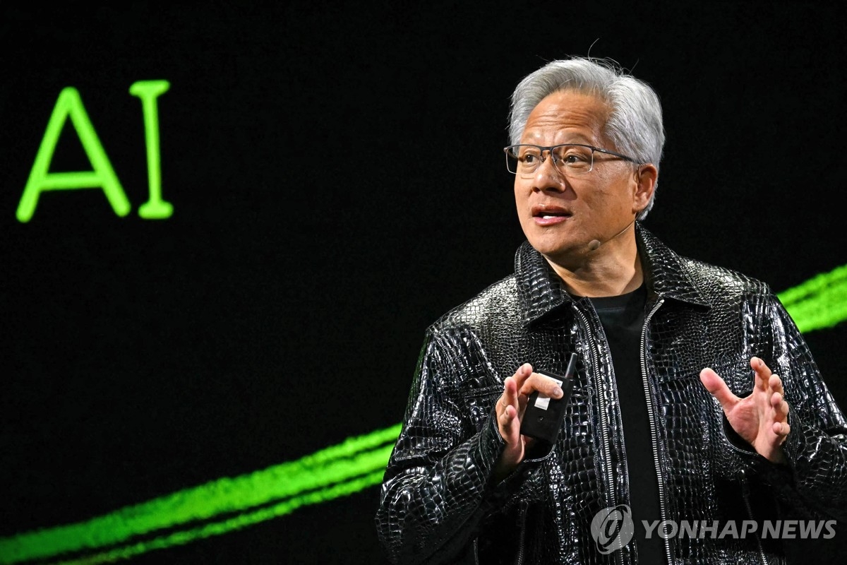 엔비디아 CEO, AMD의 오픈AI 지분 전략에 '놀랍고 독특하다' 평가