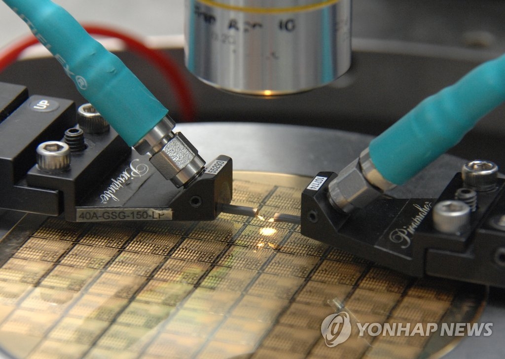 고려아연, 전략광물 '갈륨' 생산 착수… 中 의존 탈피 본격화