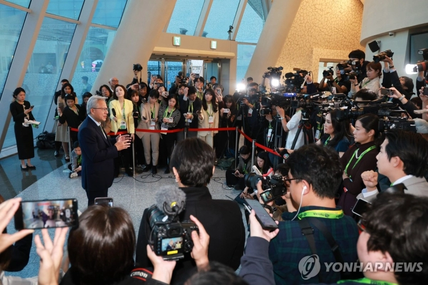 엔비디아 CEO 젠슨 황 “중국 시장, 대체 불가능한 AI 혁신 허브”