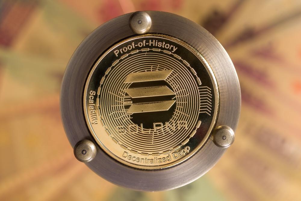 솔라나 현물 ETF 첫날 6945만 달러 유입…알트코인 ETF 시대 본격 개막