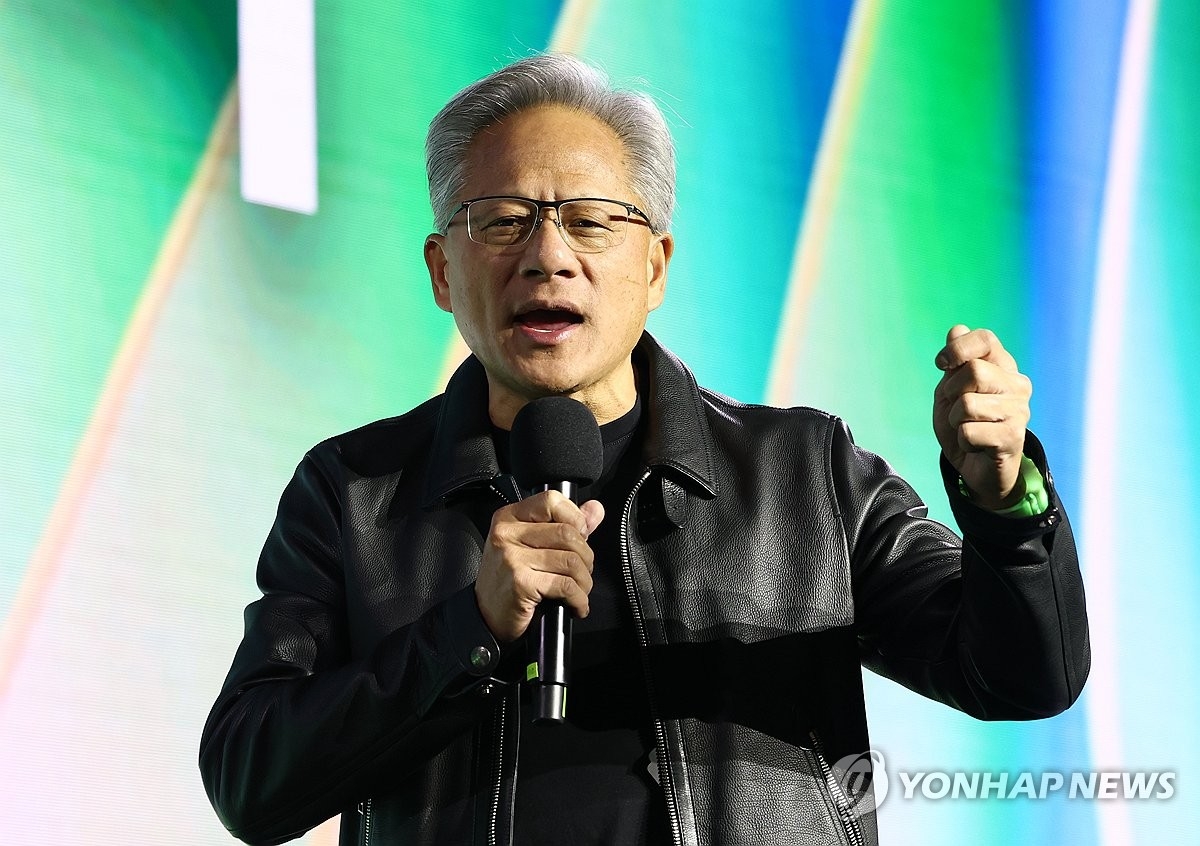 젠슨 황, '엔비디아 글로벌 성공 뒤엔 한국의 AI·e스포츠 열정 있었다'