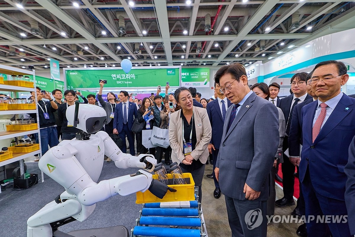 대구, AI·UAM 혁신 중심지로 떠오르다…FIX 2025에 11만 관람객 몰려