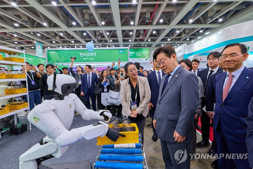  대구, AI·UAM 혁신 중심지로 떠오르다…FIX 2025에 11만 관람객 몰려