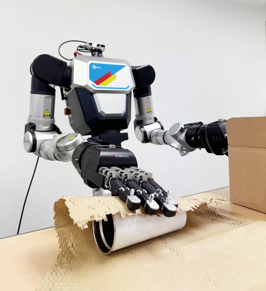 CJ대한통운, 물류 로봇 시대 연다…2028년까지 AI 휴머노이드 개발