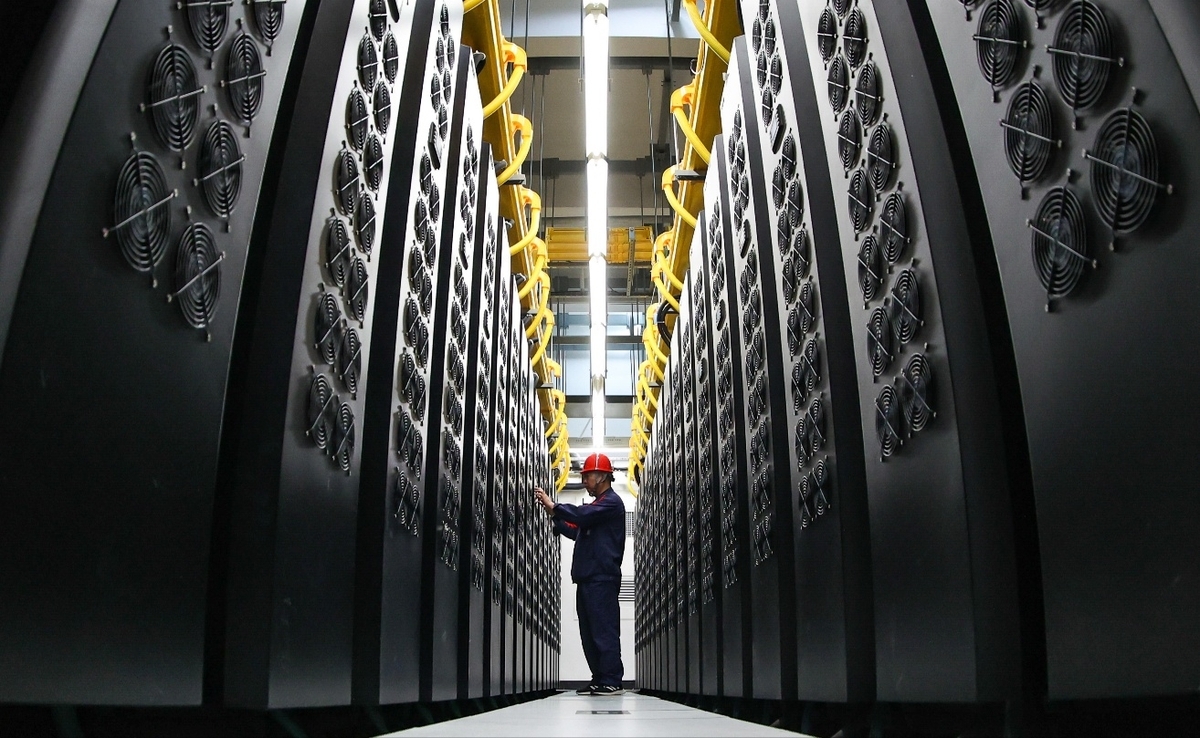 중국, AI 전력 인프라 질주…美 데이터센터 위협한다