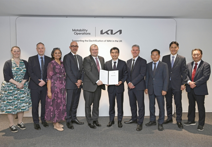  기아, 英 최대 리스업체와 손잡고 장애인용 전기차 공급 본격화