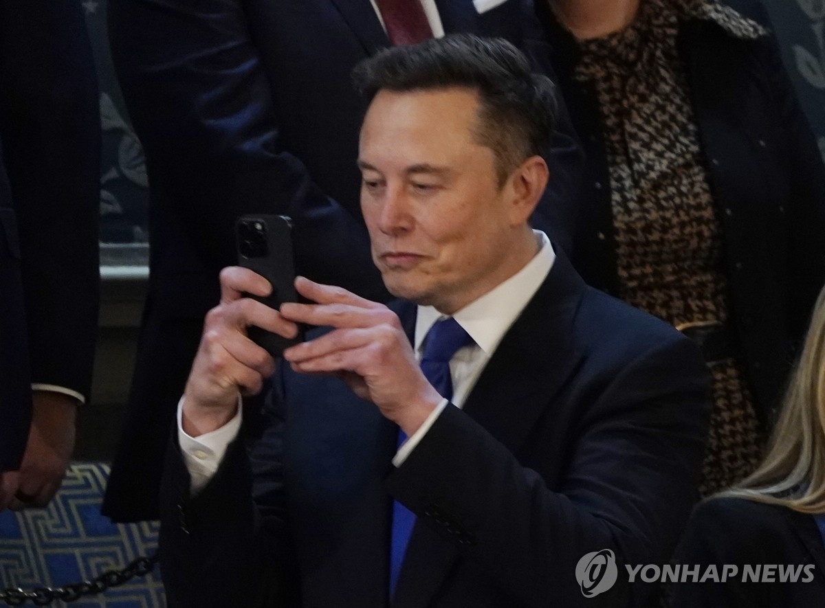 일론 머스크의 xAI, 22조 원 대규모 투자 유치 추진…企業가치 337조 초읽기